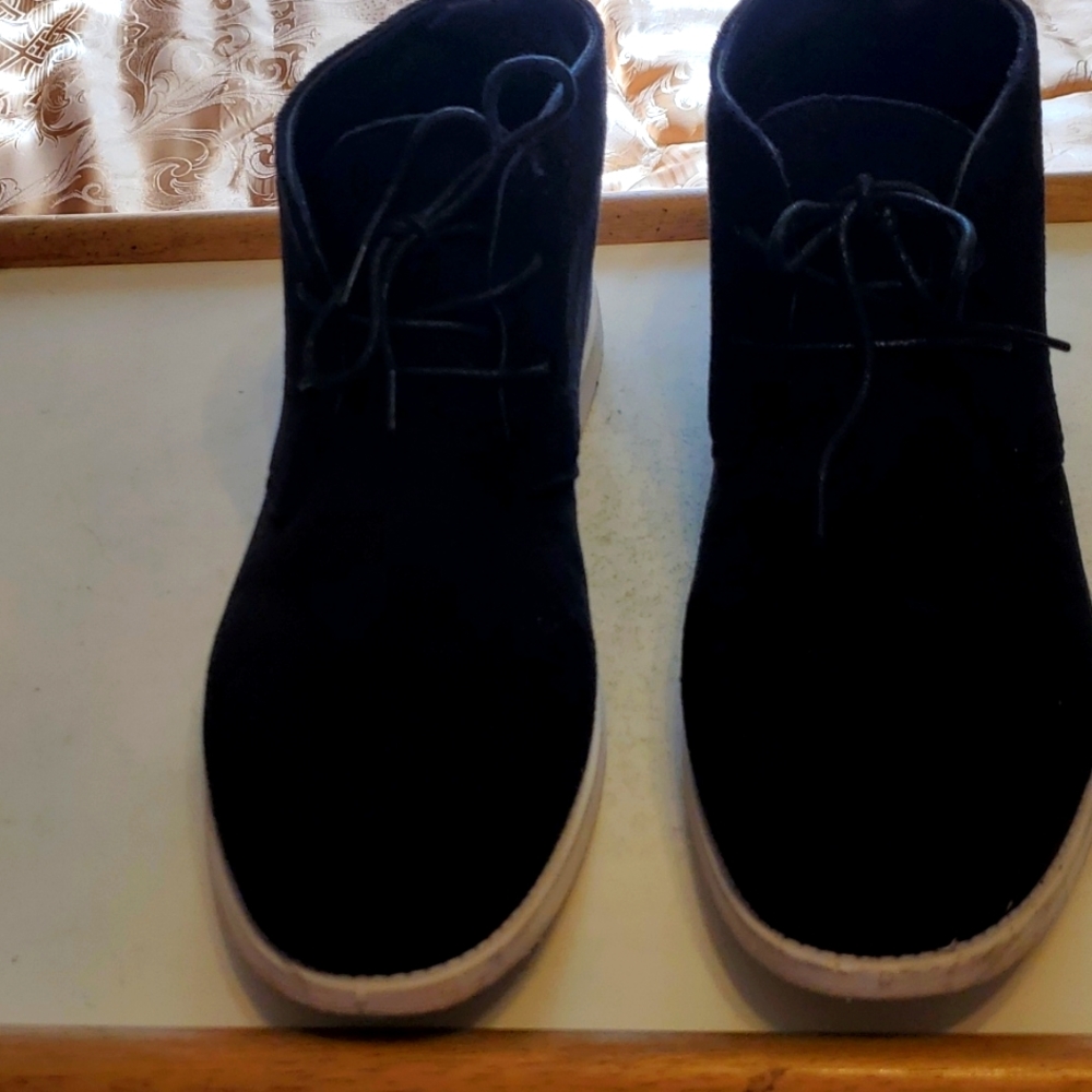 Tim Evans men's suede ankle boots